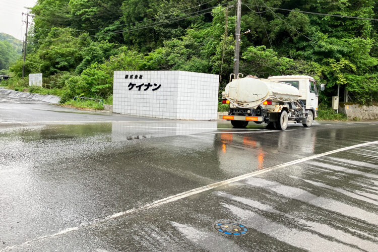 【熊野工場】道路清掃を実施しました。